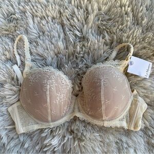 NEW Le Mystere Sexy Mama Bra Ivory 32DD NWT